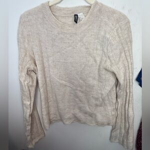 H&M Divided Soft Cream Knit Sweater